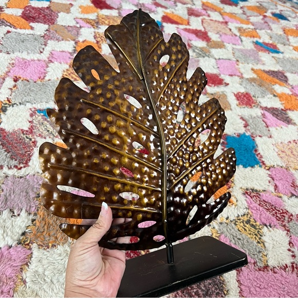 Vintage Bronze Brass Metal Monstera Leaf Decor Accent - Picture 2 of 6